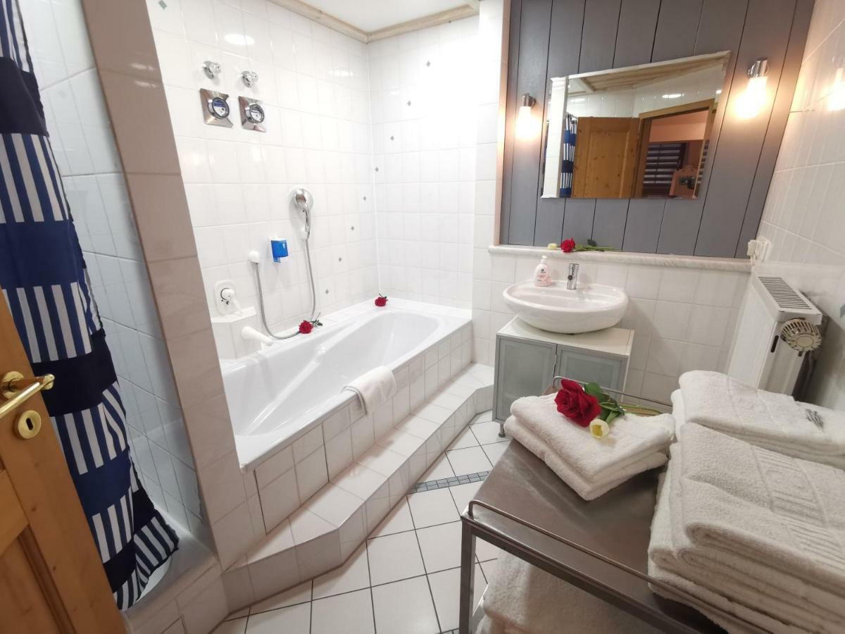 City Ferienwohnung Fussen 2 ภายนอก รูปภาพ